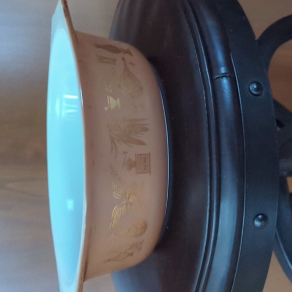 Vintage Pyrex - Picture 1 of 5